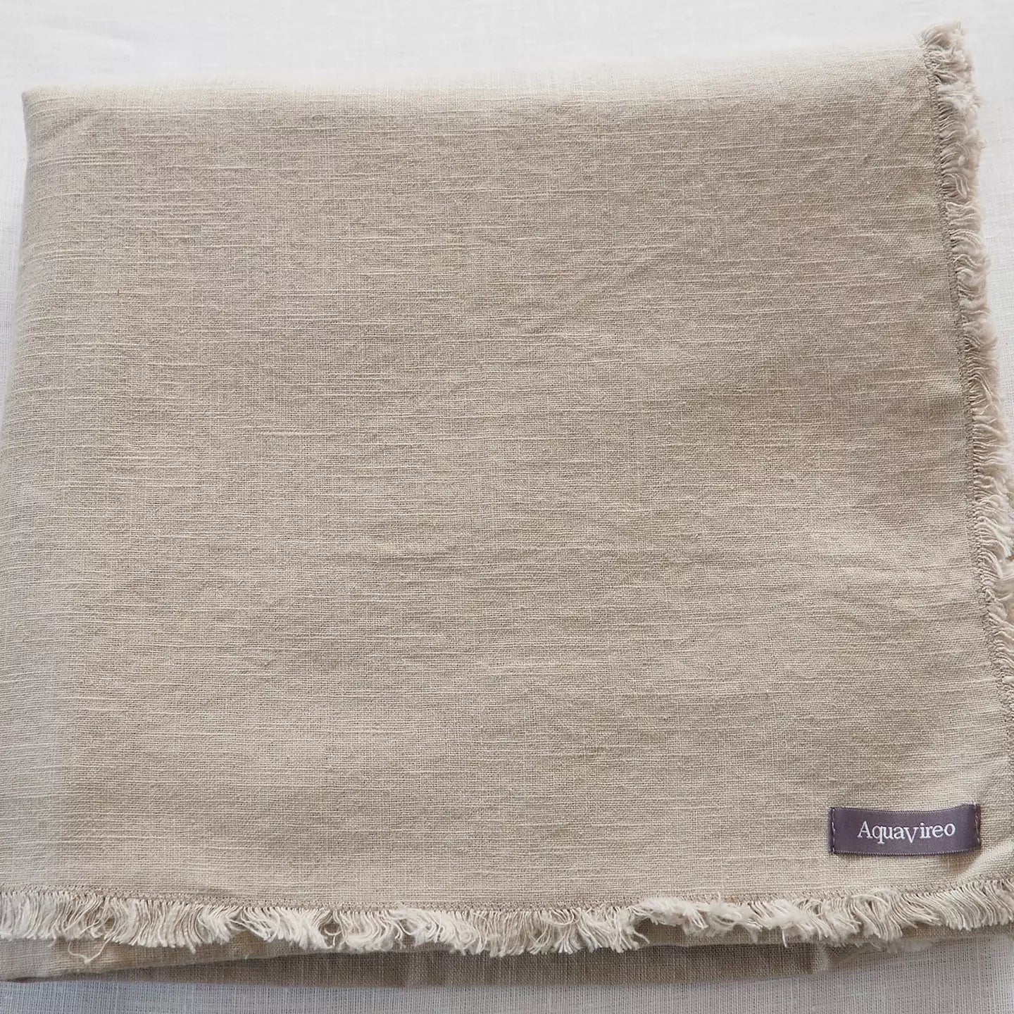 Kelly tablecloth