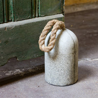Bloque porte en béton