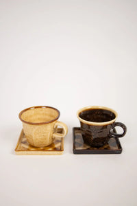 Tasse avec soucoupe