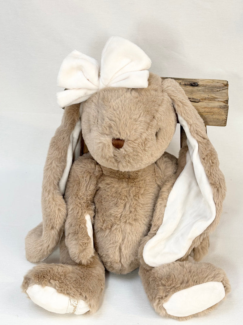Female rabbit Gabrielle
