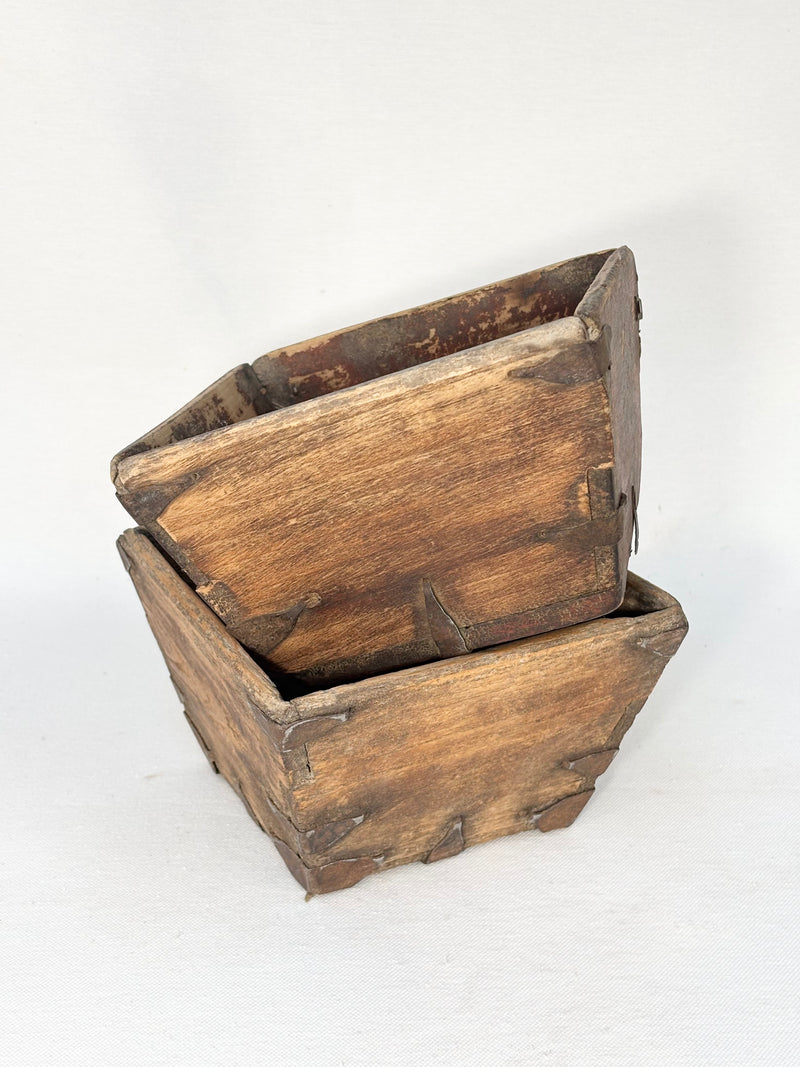 Square wooden basket