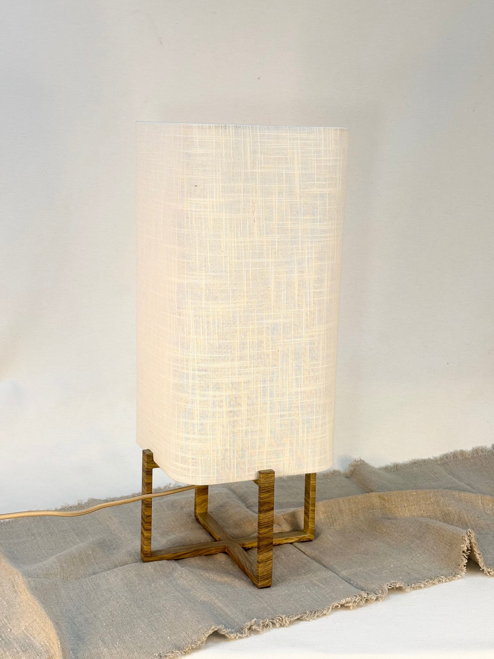 Lampe à poser Wyn