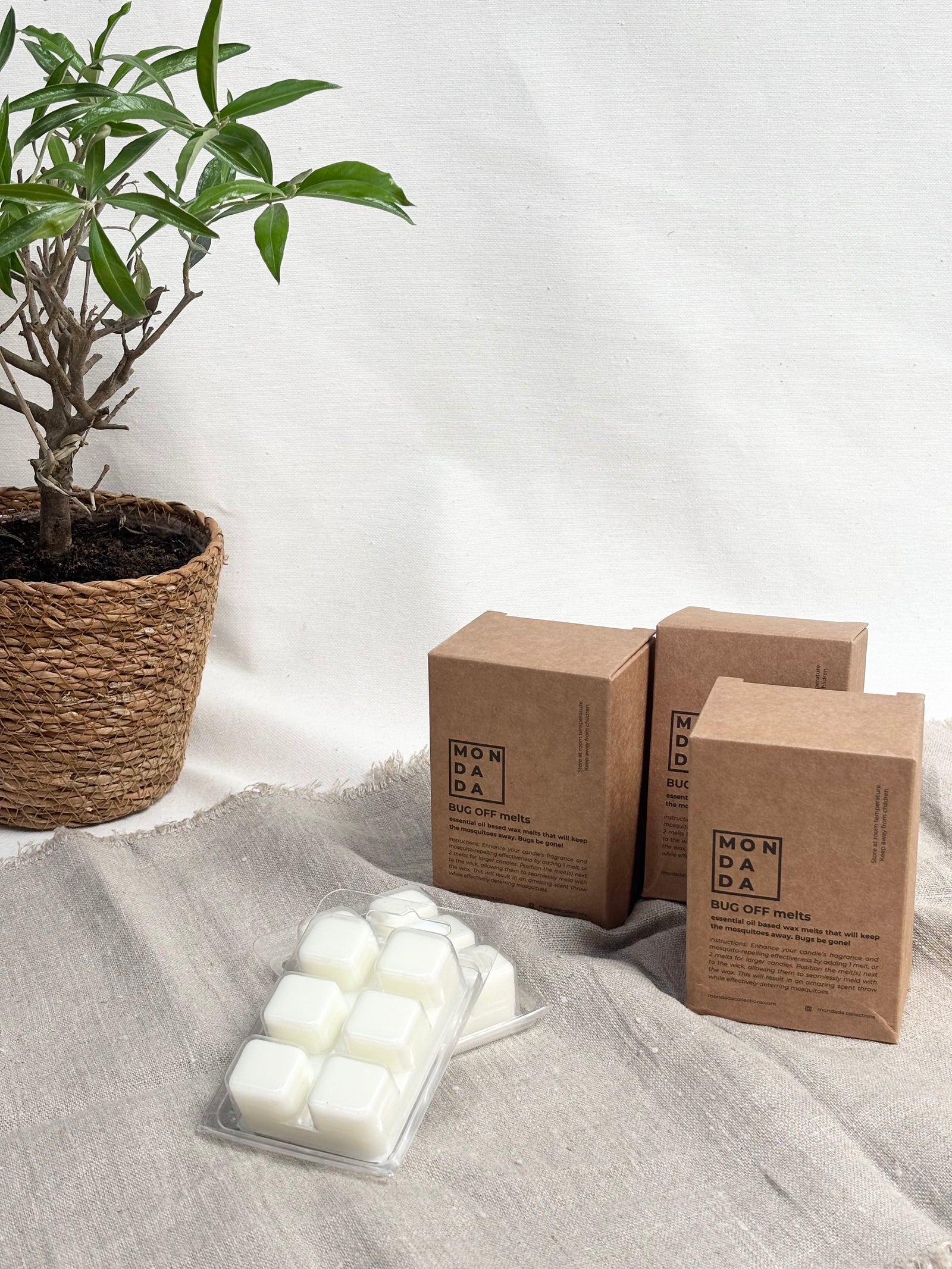 Cire anti-moustiques