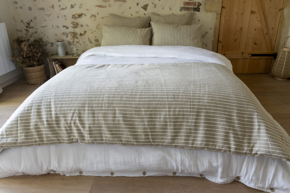 Bed throw - Textured cotton